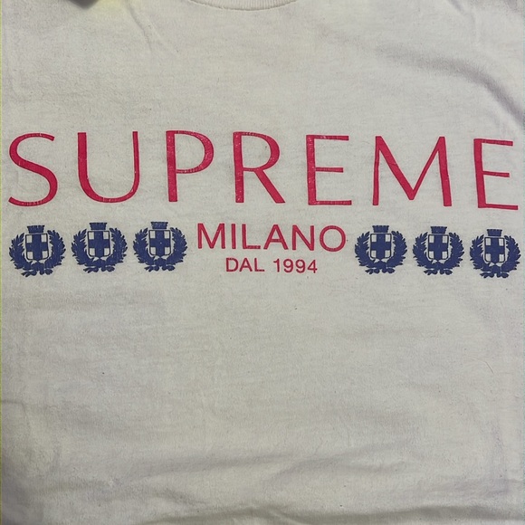 Supreme Tee shirt Size Medium, White , Pink and Blue - Picture 3 of 3